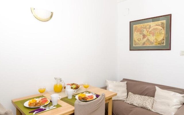 Divina Blue Apartments
