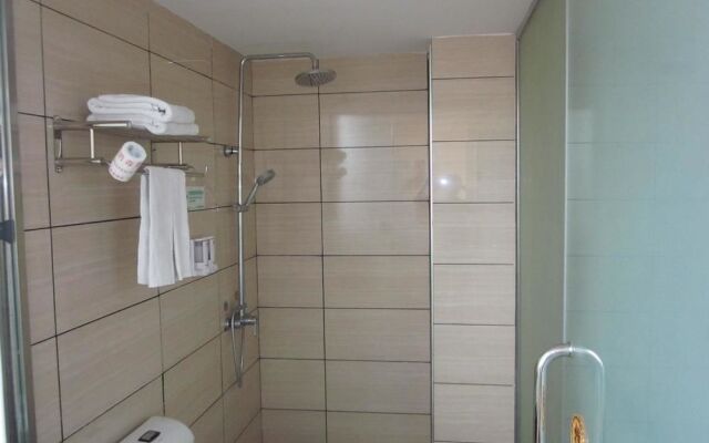 Nanxiong Happy 365 Business Hotel