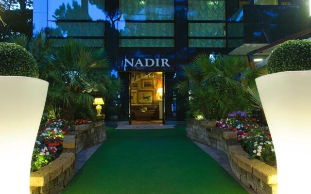 Hotel Nadir