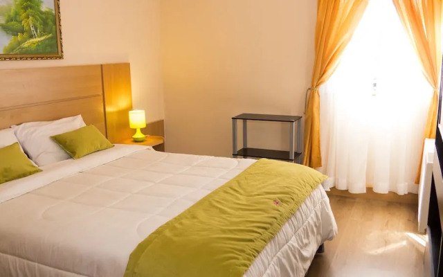 Hotel Camilo Henriquez