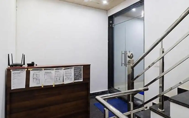 Fabexpress Kalsia Home Stay