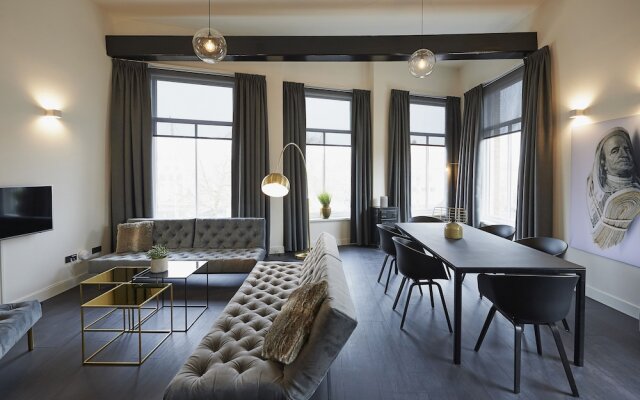 "DE BANK" - Hotel Apartments