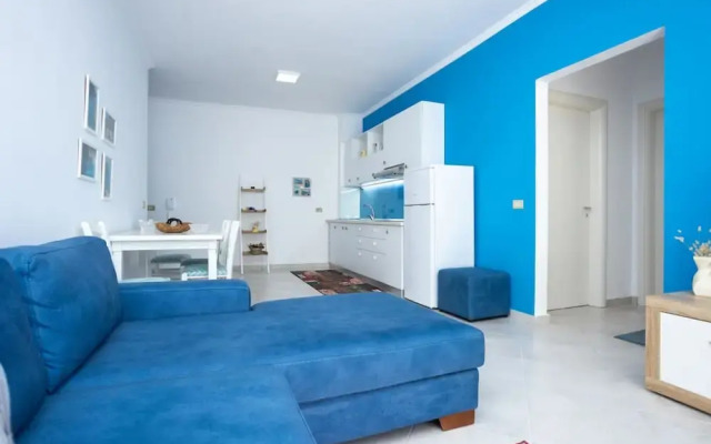 Central Seaview Apartment