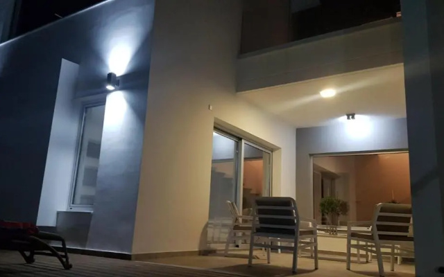 Maximos Luxury Villa with Pool -BREAKBOOKING-CY