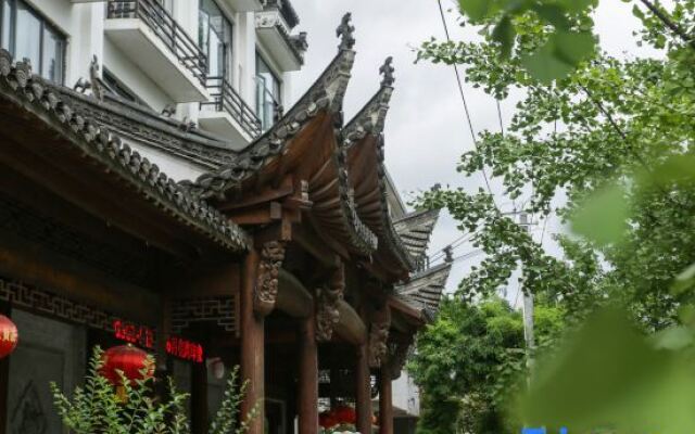 Yueliangwan Yinxiang Hotel