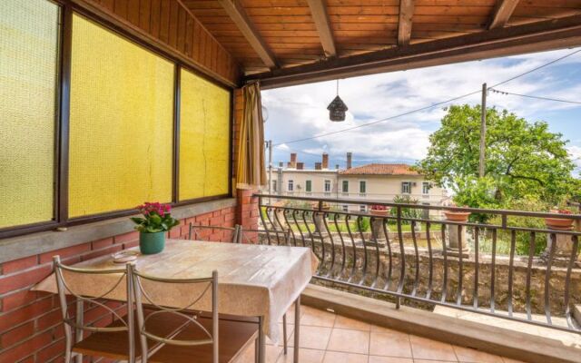 Apartment Edo Lovran