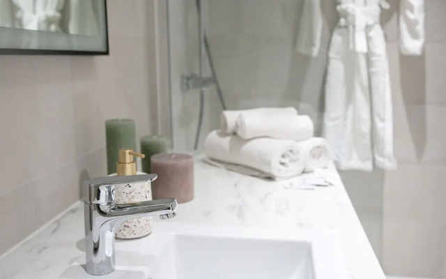 Central Paris 1BR near Montorgueil