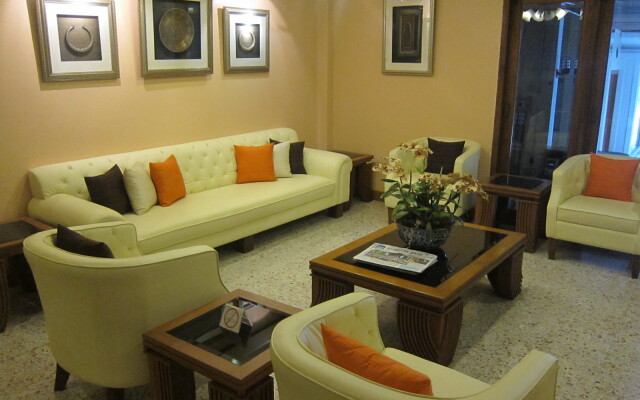 Lido Beach Hotel Pattaya
