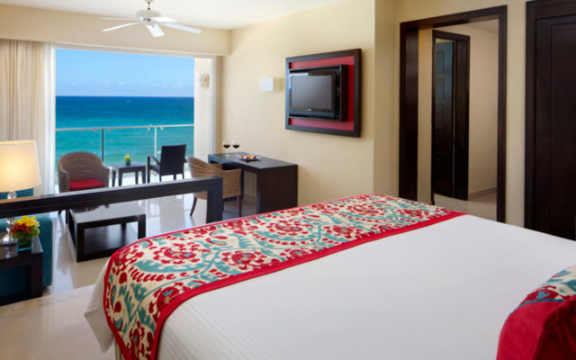 Dreams Jade Resort & Spa - All Inclusive