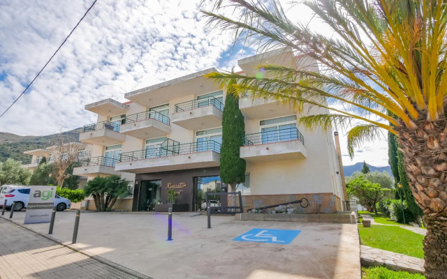 Rescator Resort 122 in Roses