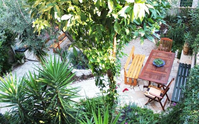 Tonka - 150m from the sea & parking - A3 C(2+1)