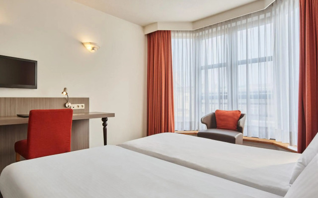 Theater Hotel
