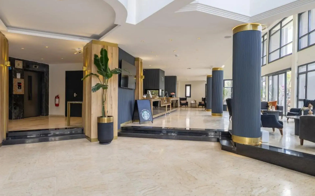 The View City Hotel
