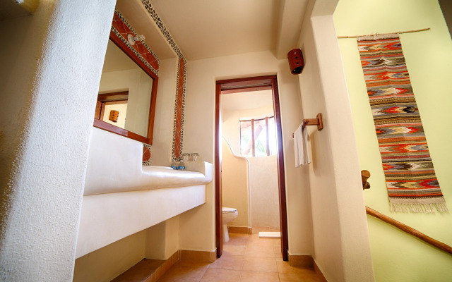 La Villa Luz Adults Only