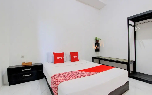 OYO 93885 D'harjo Guesthouse