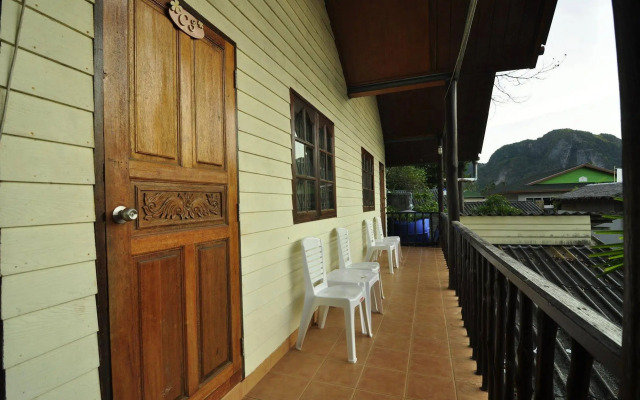 October Hostel