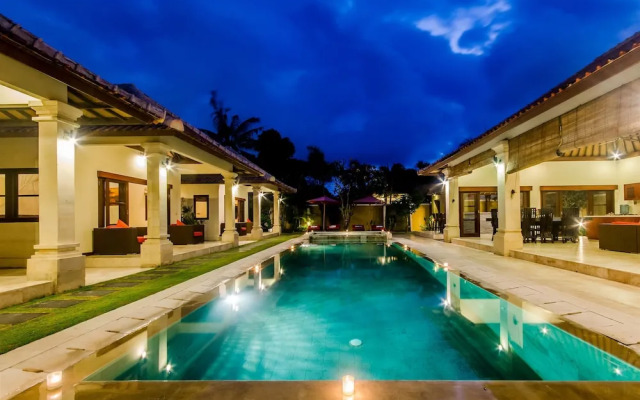 Villa Santhi
