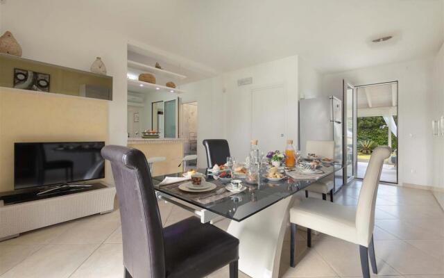 1738 Tenuta Degli Ulivi