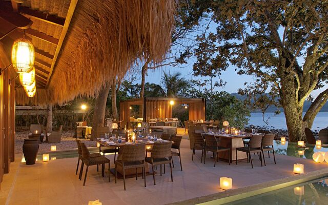 Pangulasian Island Resort