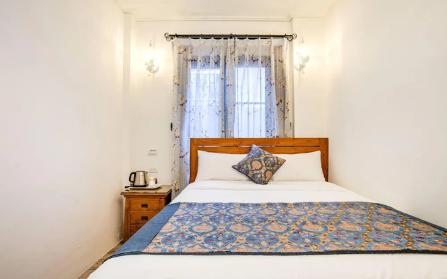 Dory Hostel
