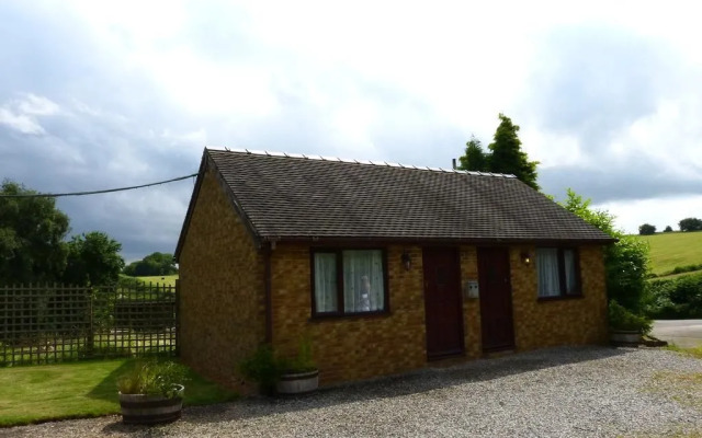 Peakstones Inn
