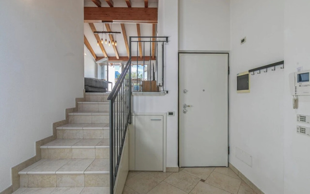 Riva's Rooftop Retreat