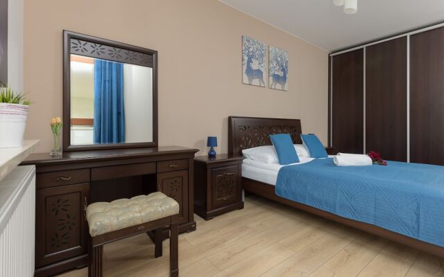 Chłodna Apartment European Square Warsaw