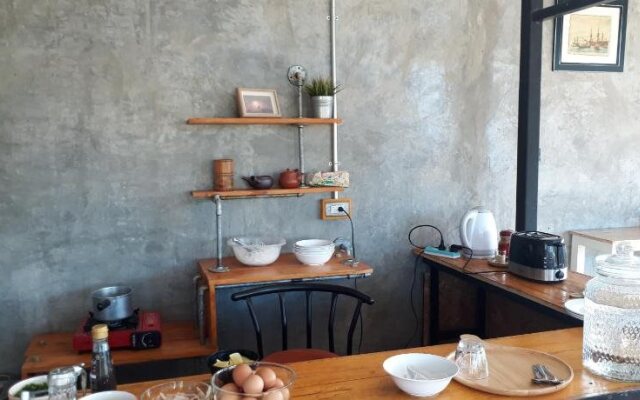 Baan Tang Homestay