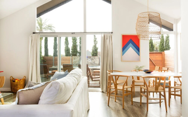 Hamilton I by Avantstay Beach House! Rooftop Deck Newly Renovated Bungalow