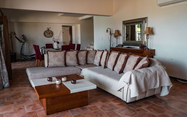 Luxury Villa Hera