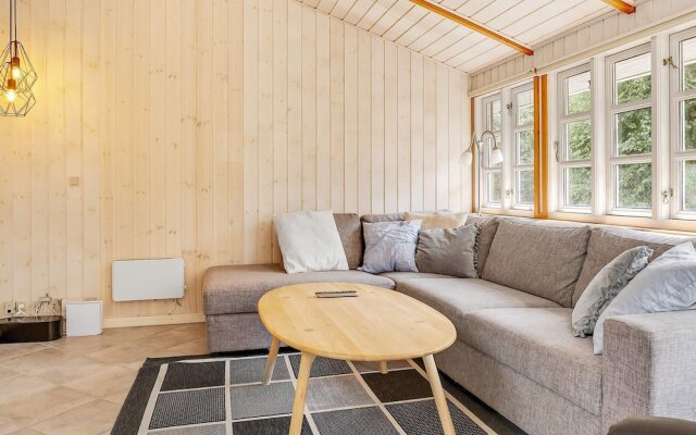 8 Person Holiday Home in Jerup