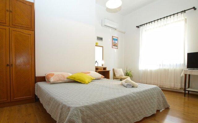 Apartment 1965