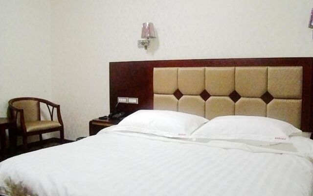 Yuanlong Business Hotel