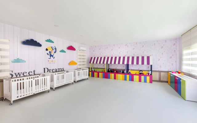 Loxia Comfort Club Side
