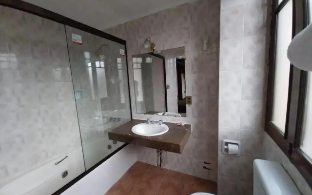 Paola Hostal