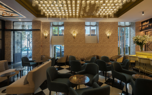 ICON Casona 1900 by Petit Palace