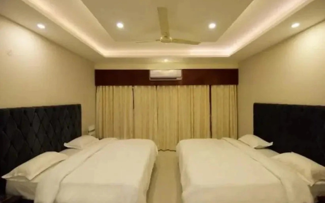 Hotel Mansarover International