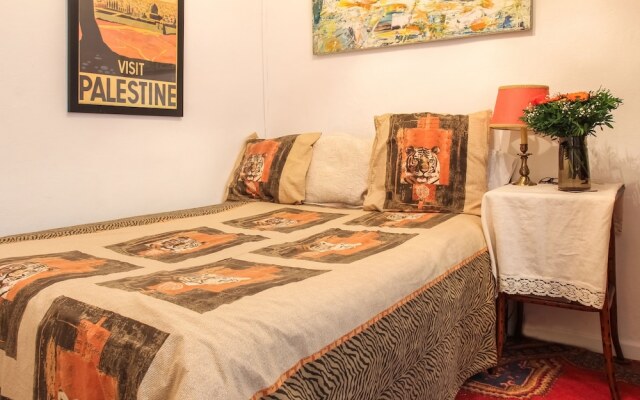 Old Town Classic 2 BR Beach Parking