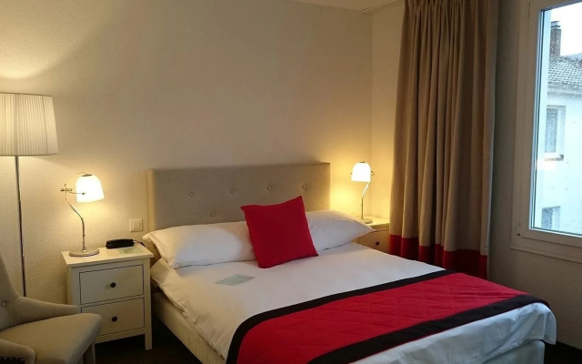 Hotel Touring au Lac – Guest Rooms – Neuchatel
