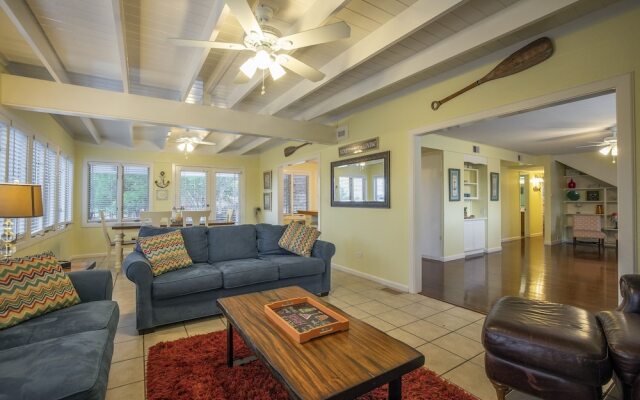 Blues Escape by RedAwning