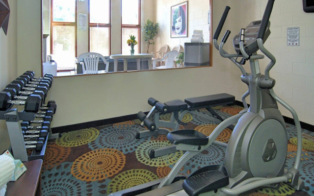 Baymont by Wyndham Bellevue / Omaha