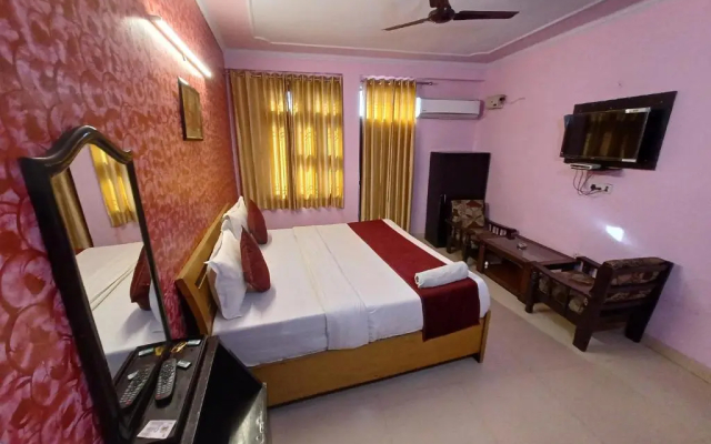 Hotel Chhavi Holidays a unit of bhanwar group