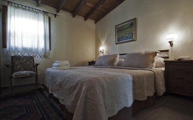Kamarca House Hotel