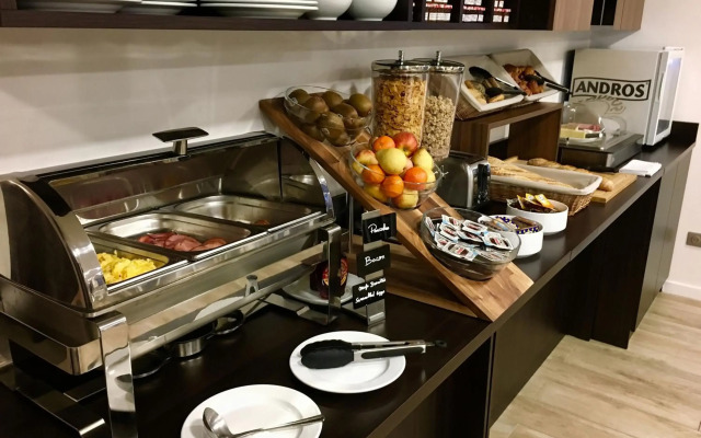 Brit Hotel Martigues Nord