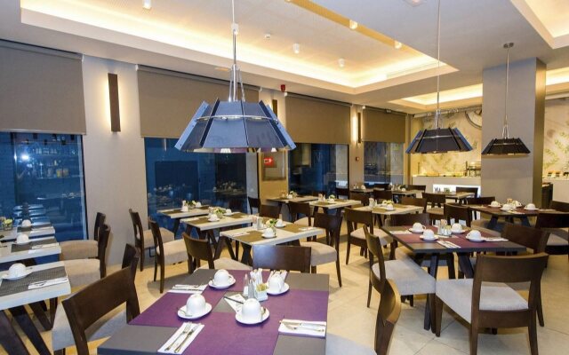Vincci Mercat Hotel