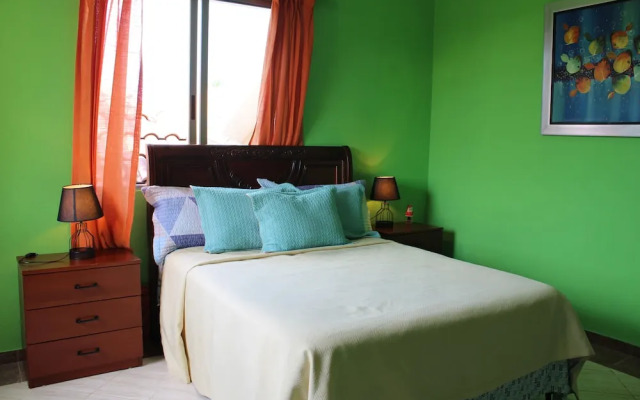 Villa GuavaBerry 5BR 6Bds 12Pax HugePool