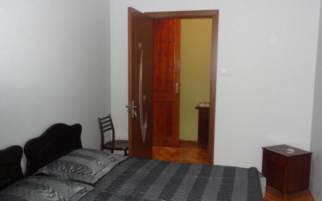 Guest House Teni
