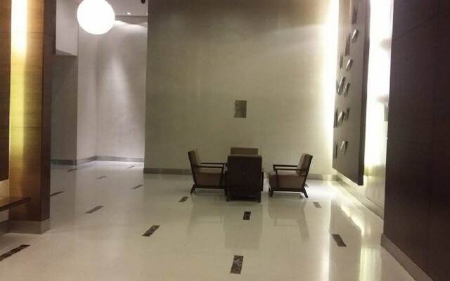 The Manor Luxury Suites & Apartments