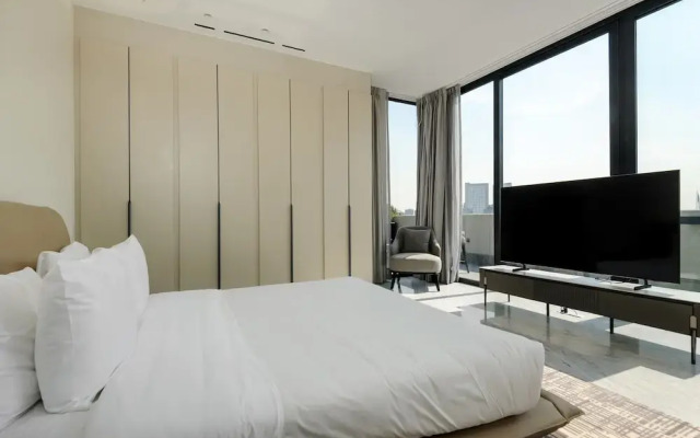 w Prestigious 3BR w Terrace in Polanco