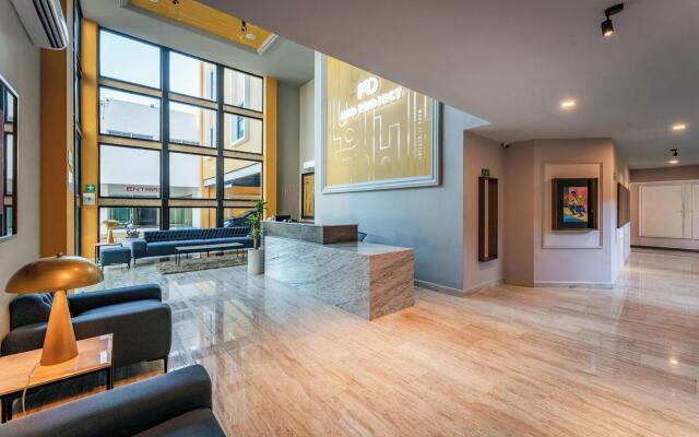 Hotel MID Project